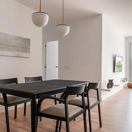 Home2book Luxury & Design Rambla Cruz Center *
